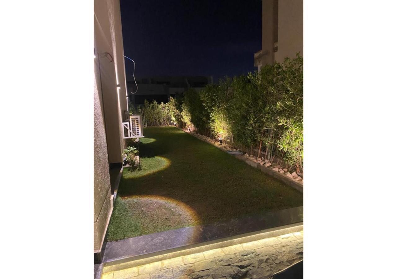 Villa In Palm Hills- The Crown-sheikh Zayed *