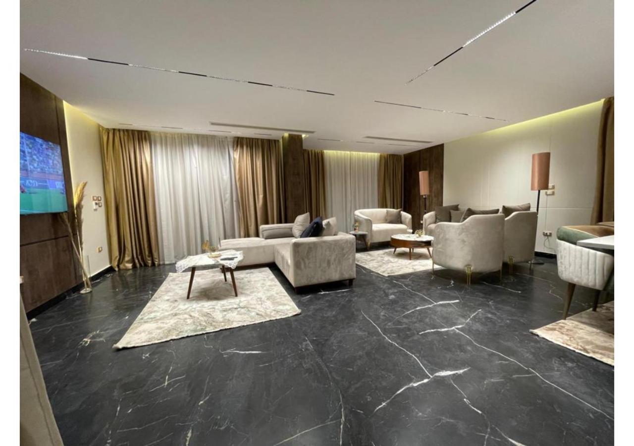 In Palm Hills- The Crown-sheikh Zayed *