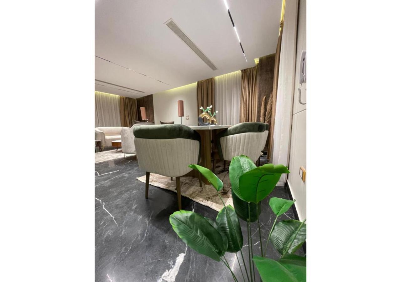 In Palm Hills- The Crown-sheikh Zayed Villa