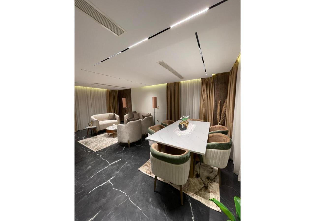 In Palm Hills- The Crown-sheikh Zayed Sheikh Zayed City