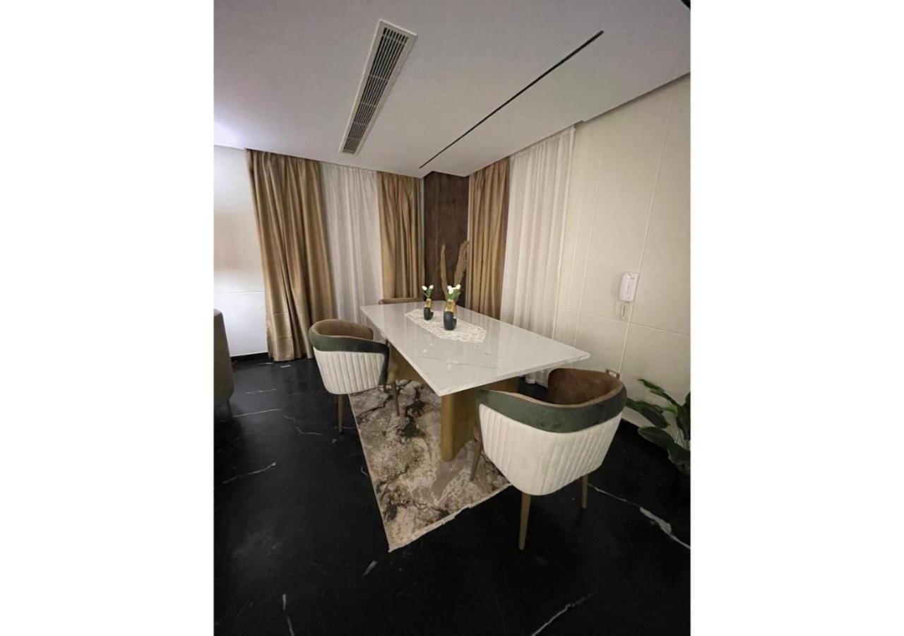 Villa In Palm Hills- The Crown-sheikh Zayed *