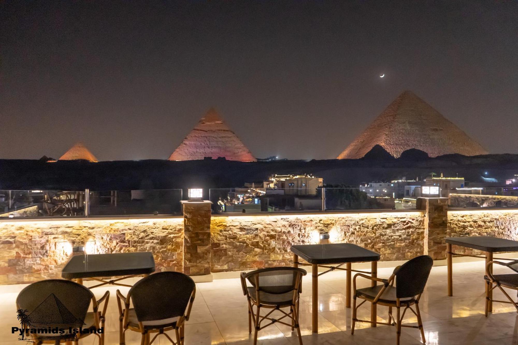 Pyramids Island