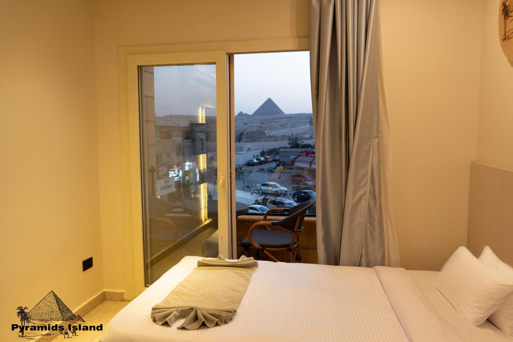 Bed & Breakfast Pyramids Island Kafrat al Jabal