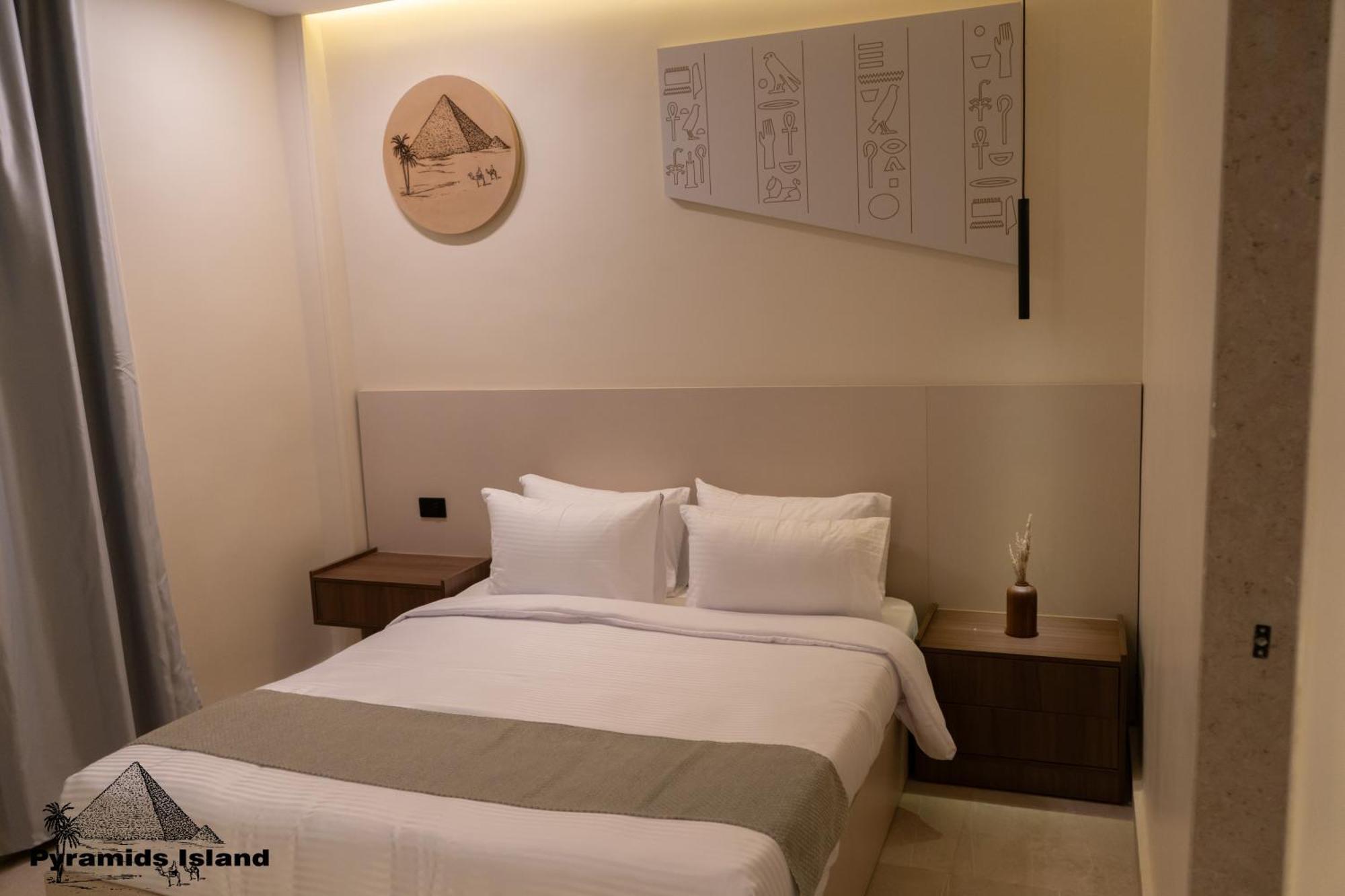 Bed & Breakfast Pyramids Island