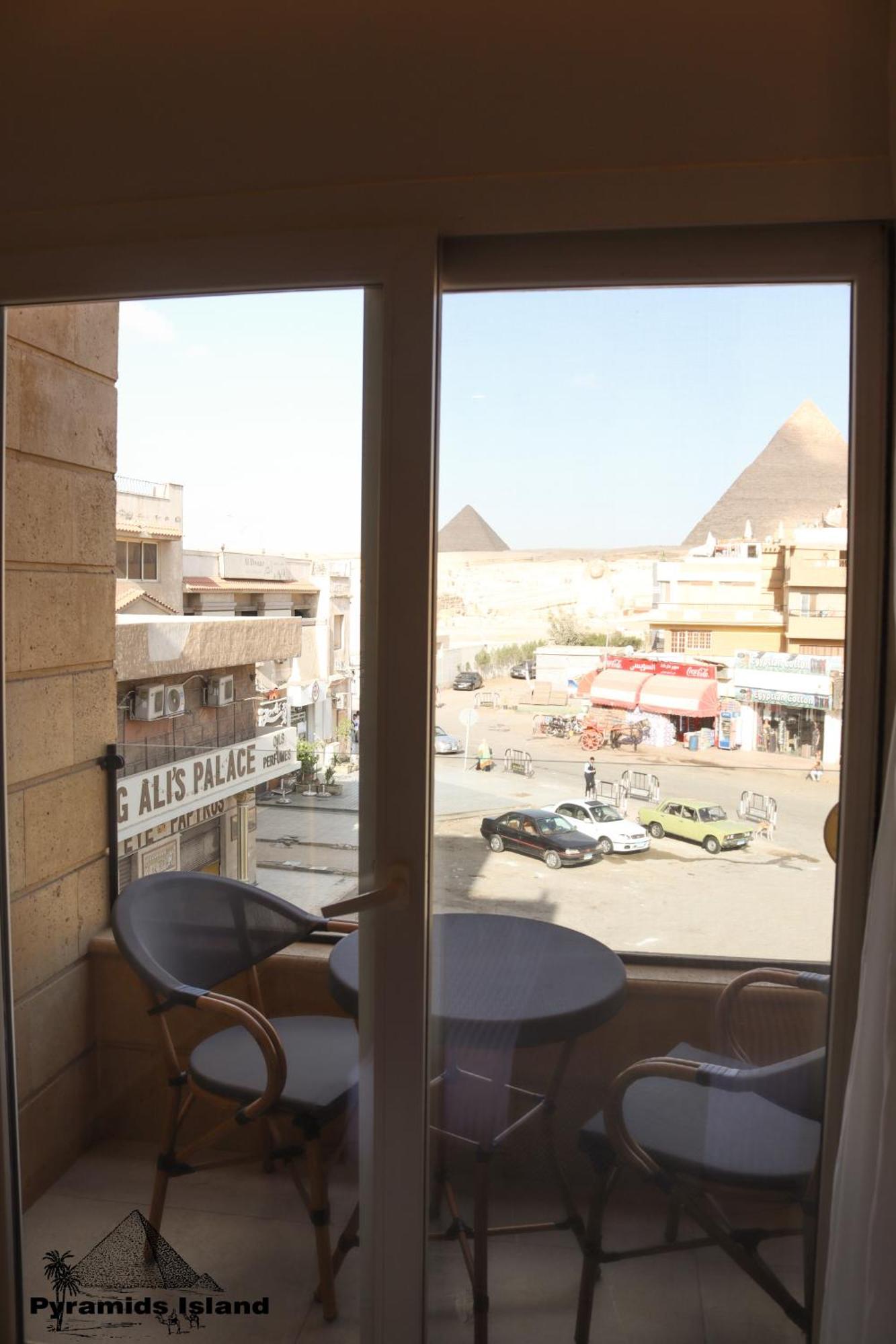 Pyramids Island *