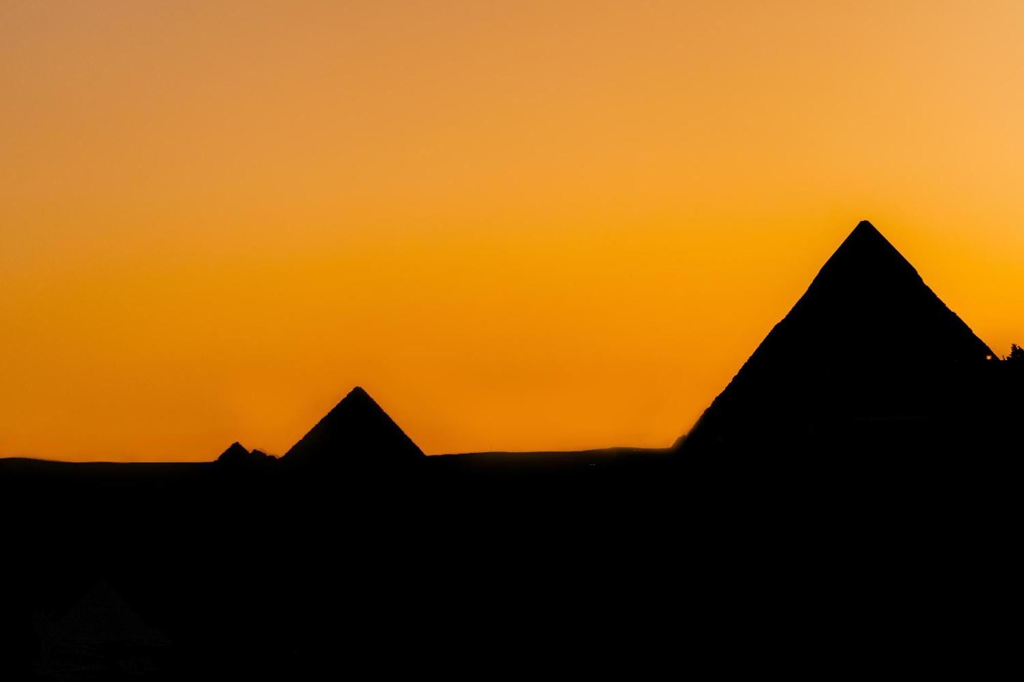 Pyramids Island