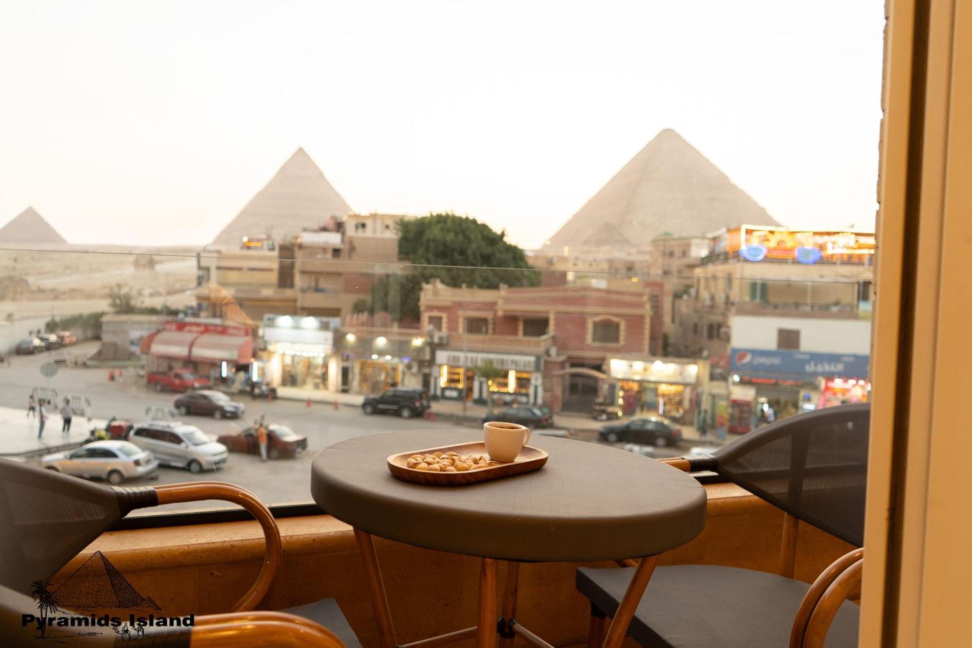 Pyramids Island *