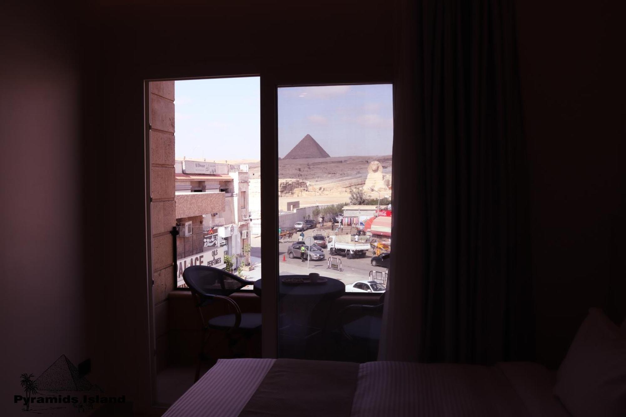 Pyramids Island Kafrat al Jabal