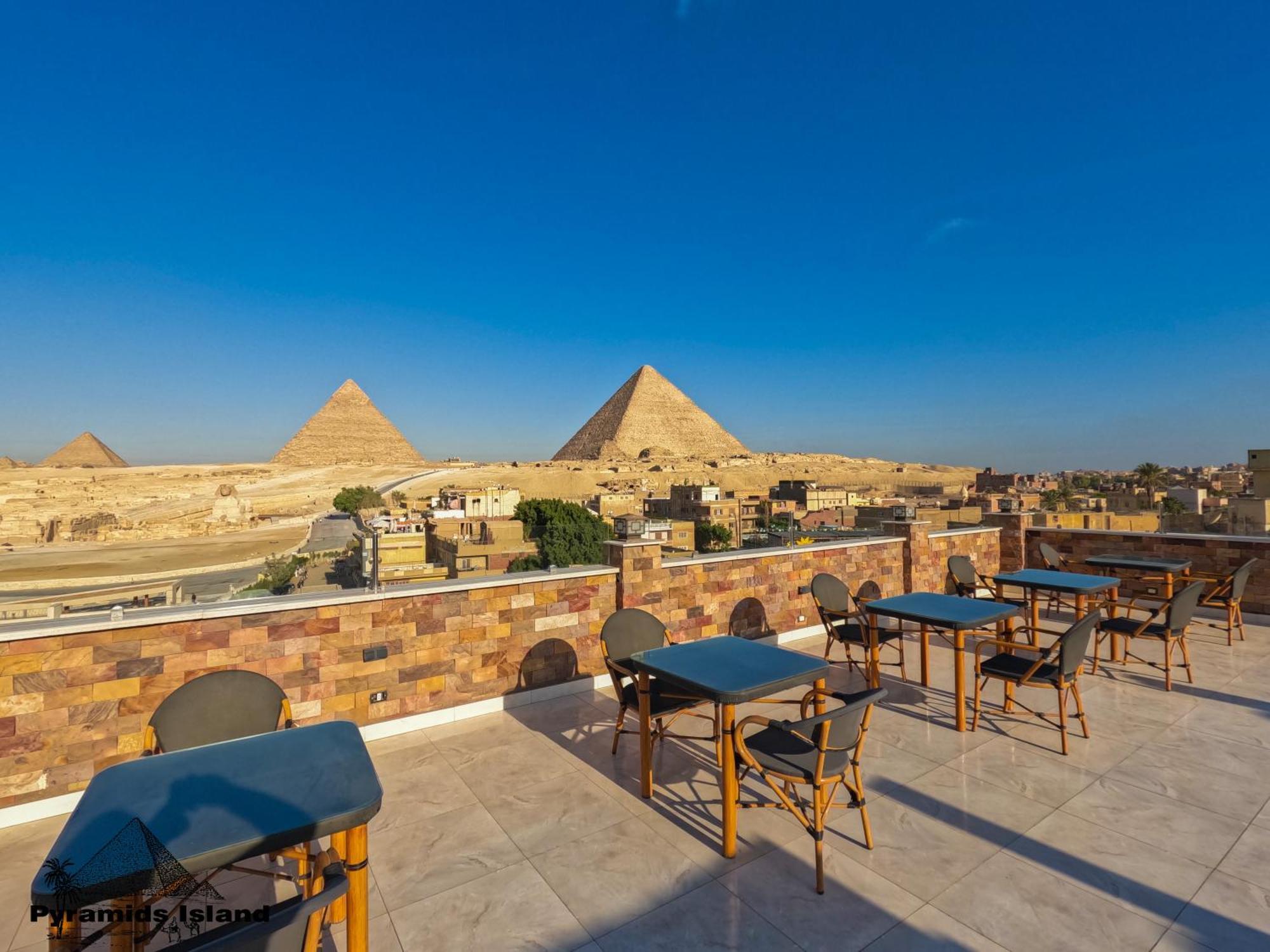 Pyramids Island Frühstückspension *