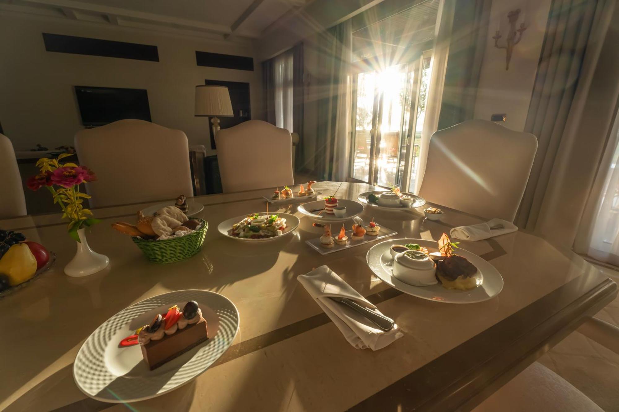 Jolie Ville Hotel & Spa Kings Island Luxor Resort Luxor