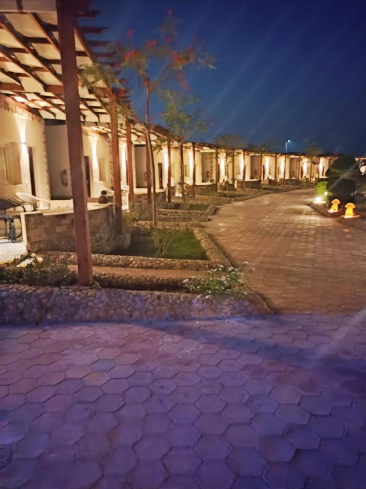 Dolphin Continental Hotel El Qoseir