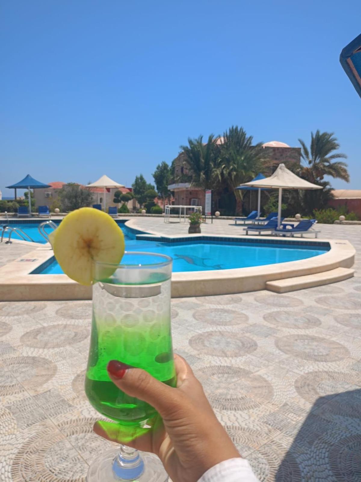 Dolphin Continental Hotel