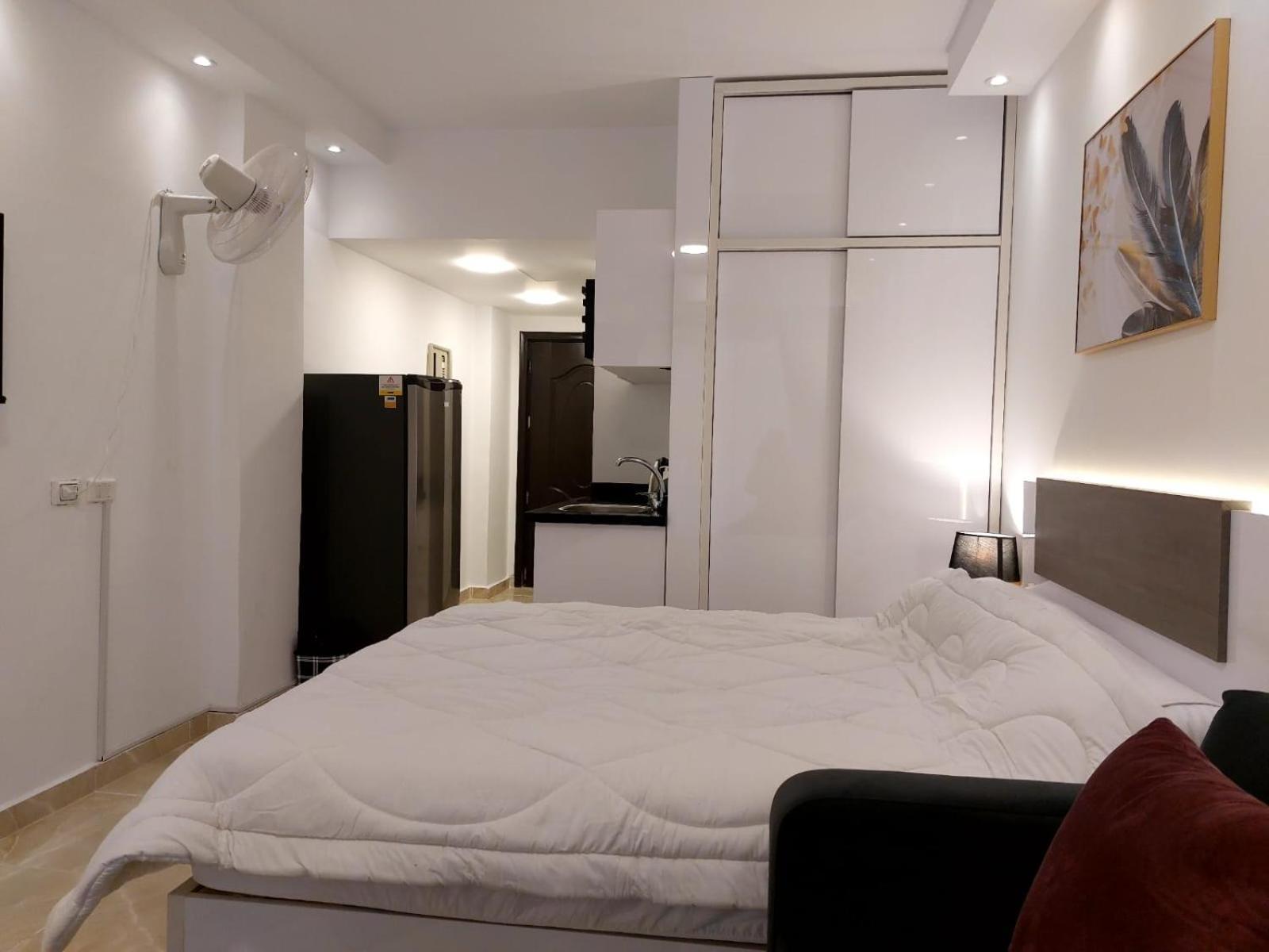 Florenza Khamsin N4 *