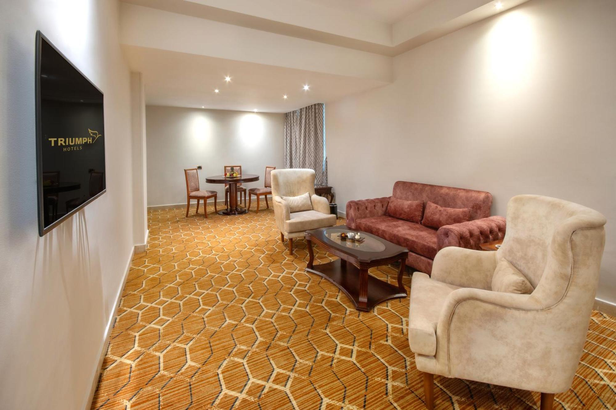 Hotel Triumph Plaza