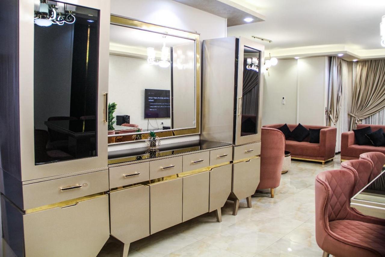 Apartment Crown With Fitness And Wellness *