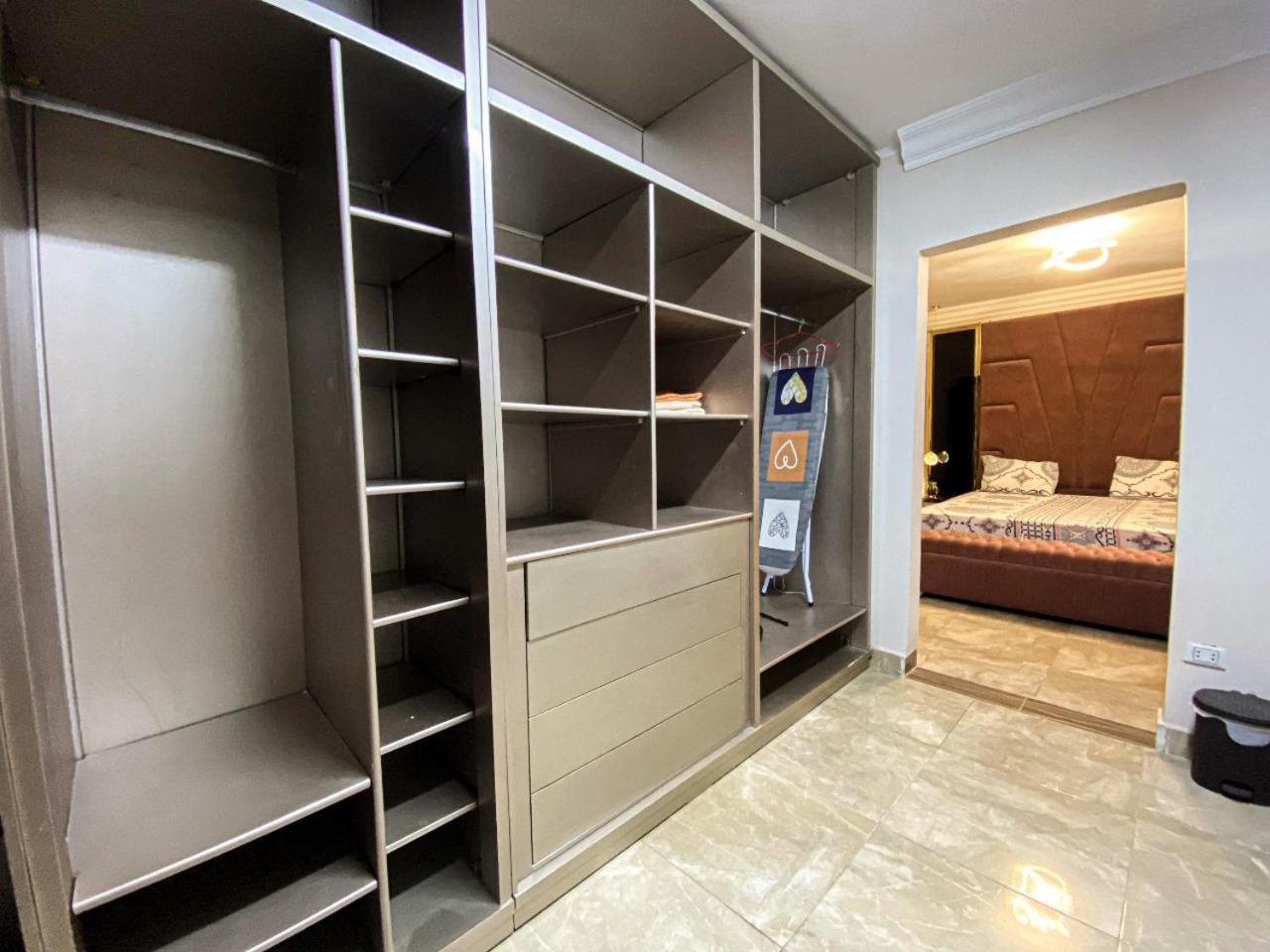 Apartment Crown With Fitness And Wellness Cairo