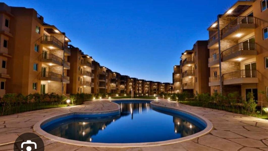 بفرش مودرن على بحر مارينا دلتا للايجار Villa *