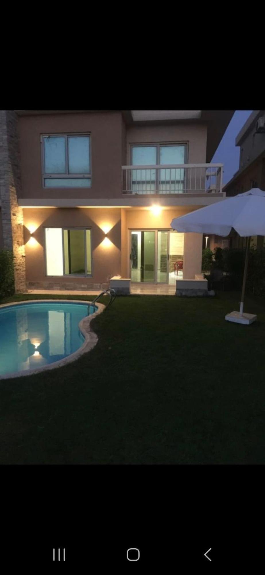بفرش مودرن على بحر مارينا دلتا للايجار Villa Al Hamad
