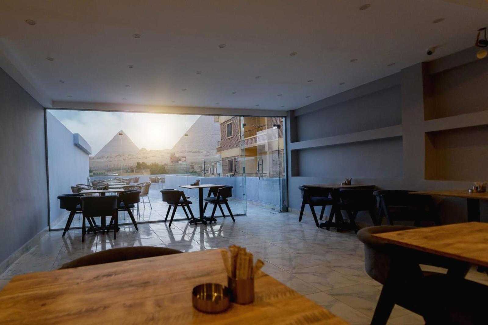 Habu Pyramids View Hotel Kafret el-Gabal