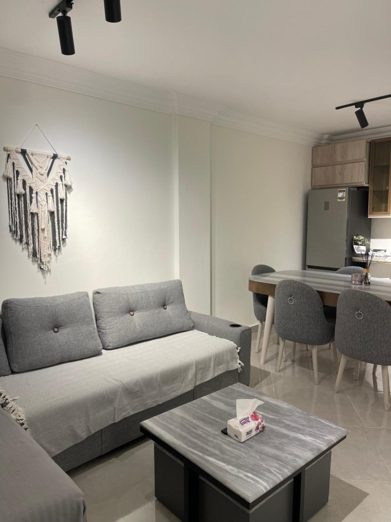 Marseilia 4 - Families Only