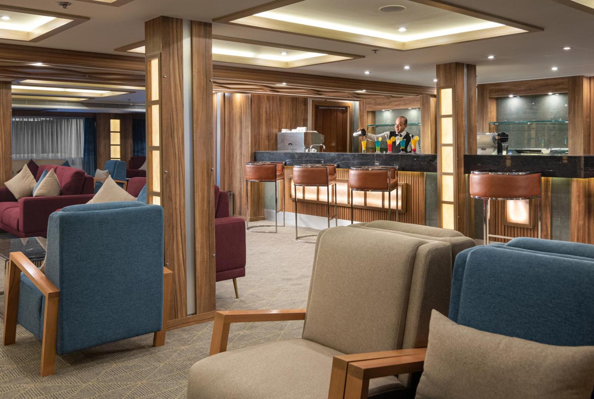 Hotel Nile Capital Cruise - Every Monday From Or Friday From Aswan Luxor