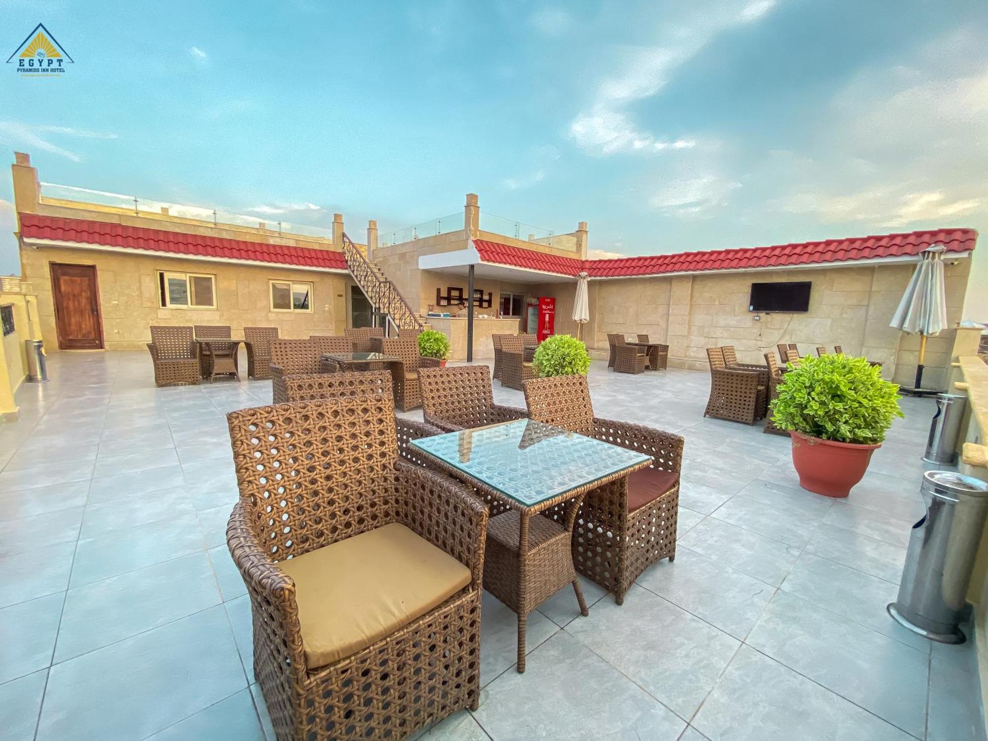 Egypt Pyramids Hostel *