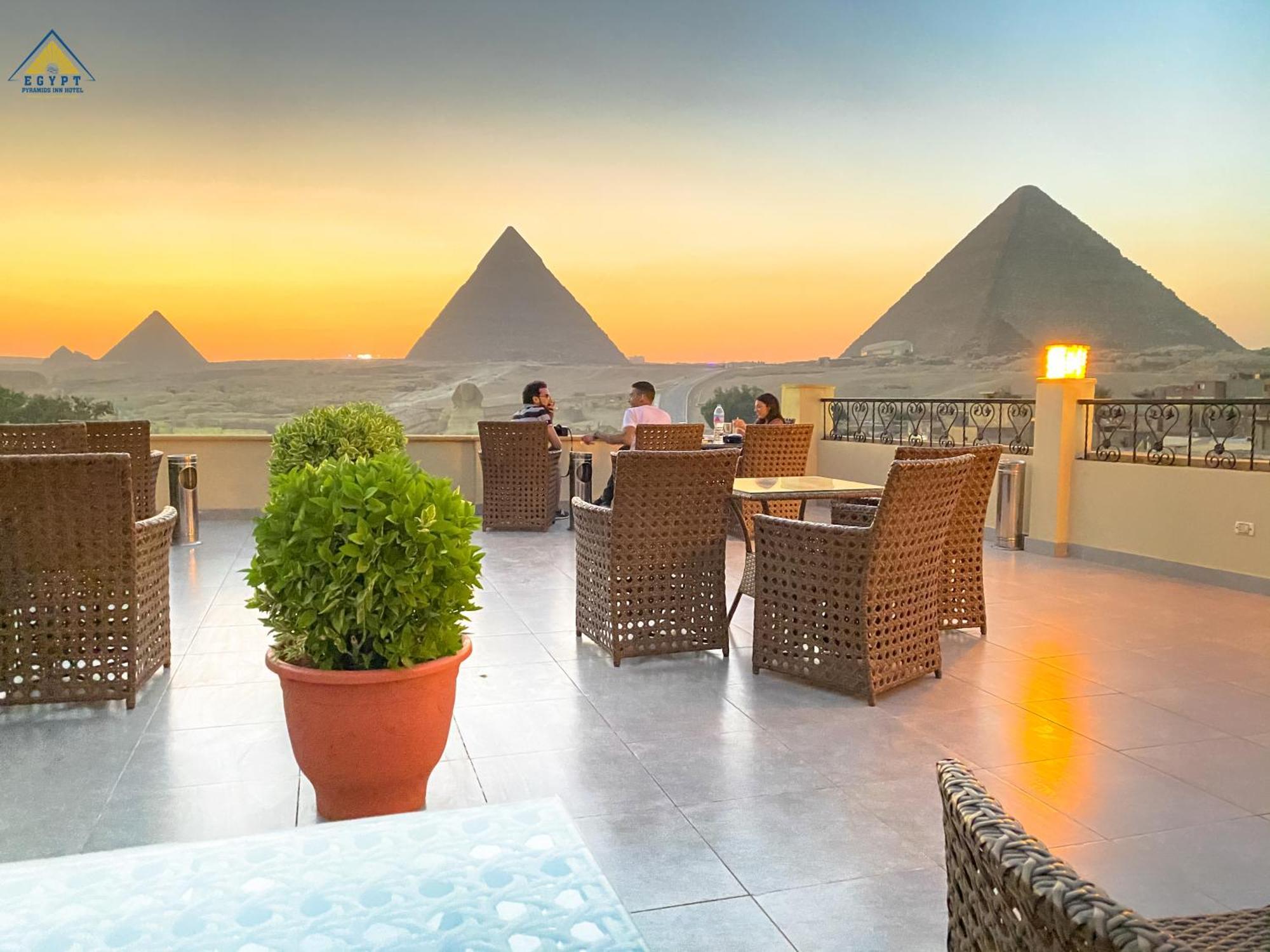 Egypt Pyramids * Kafrat al Jabal