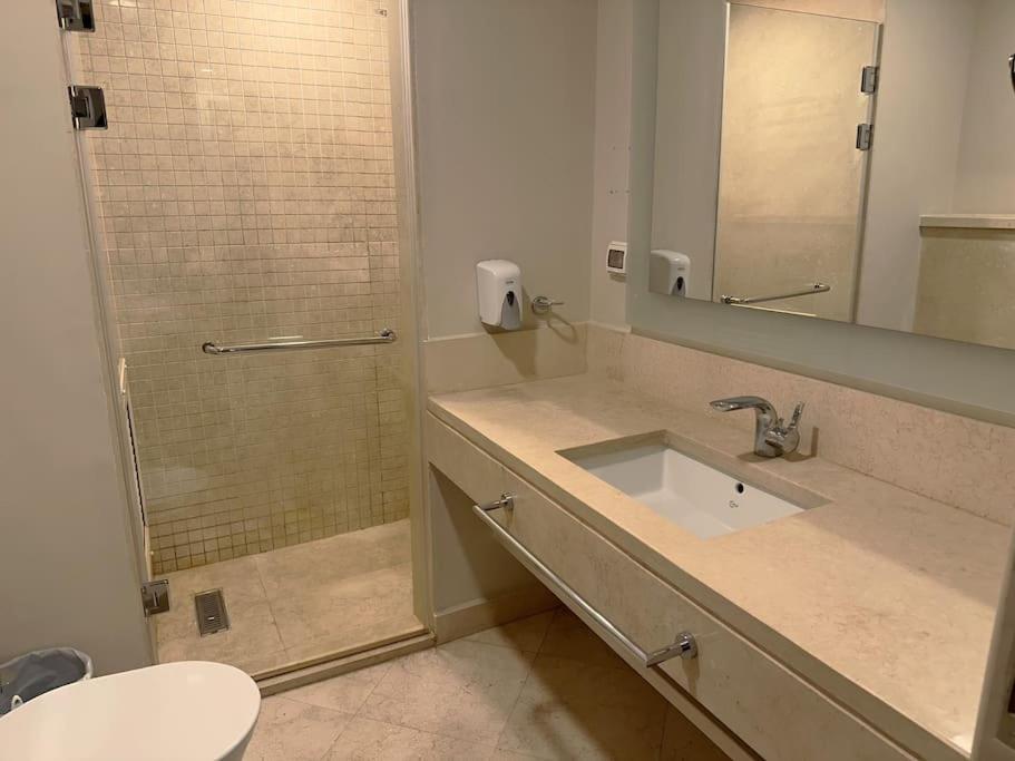 Apartment Marvelous 2br - Free Access And Pool Access In Mangroovy Hurghada