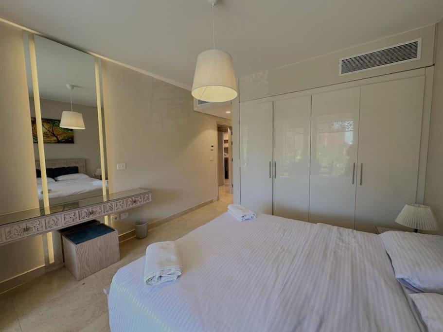Marvelous 2br - Free Access And Pool Access In Mangroovy Hurghada