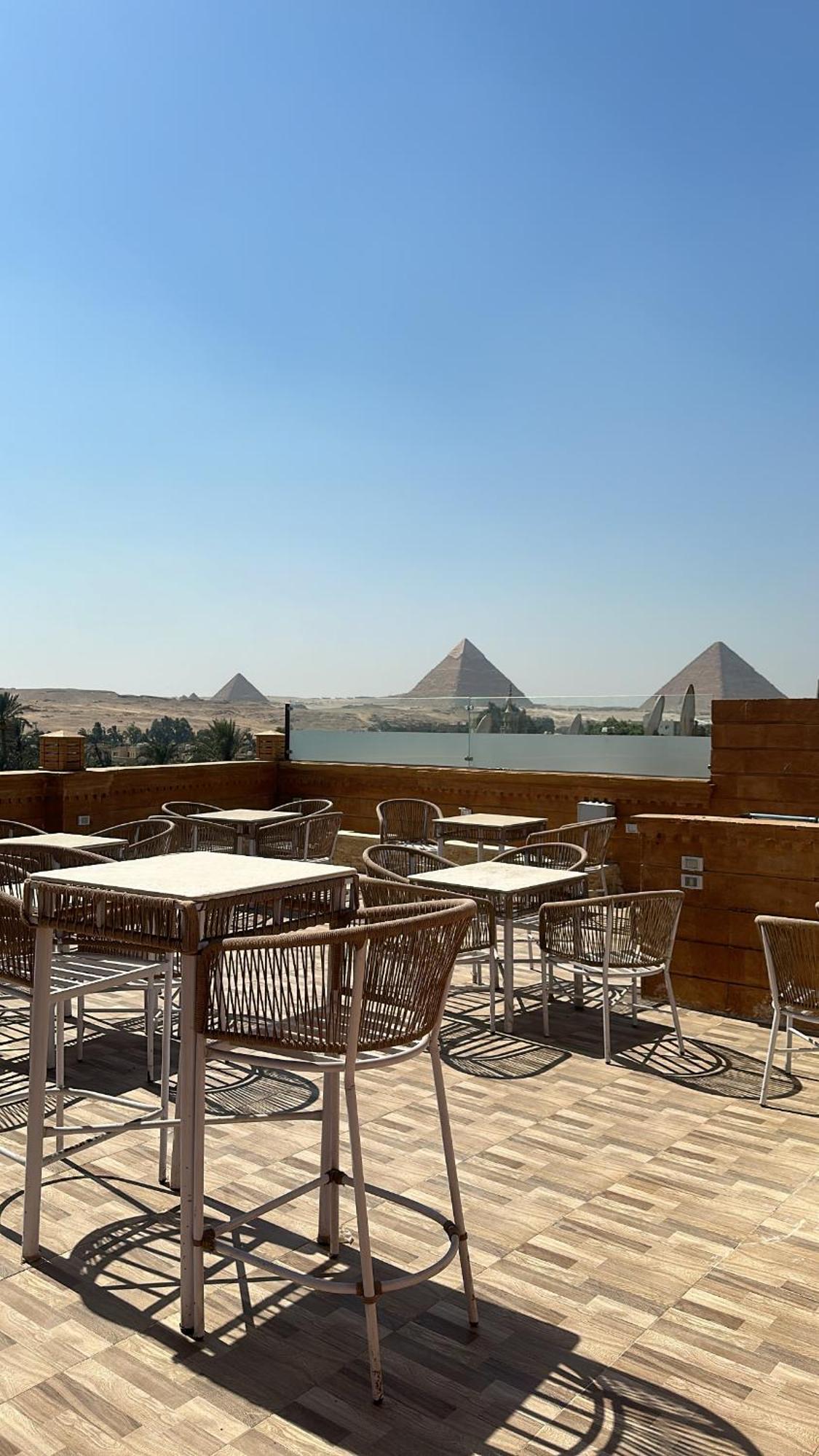 Taj Pyramids View Kafrat al Jabal