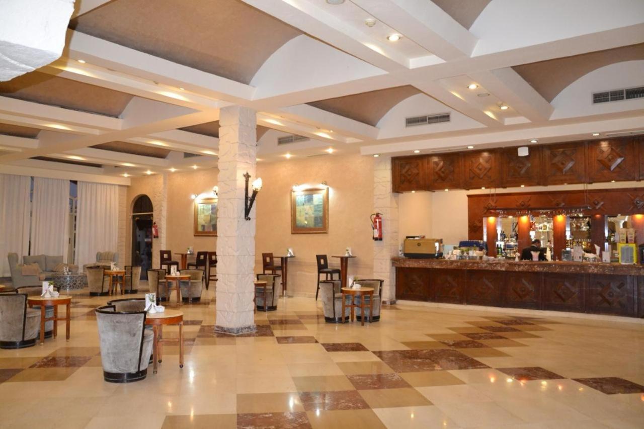 Regency Plaza Aqua Park And Resort 4*