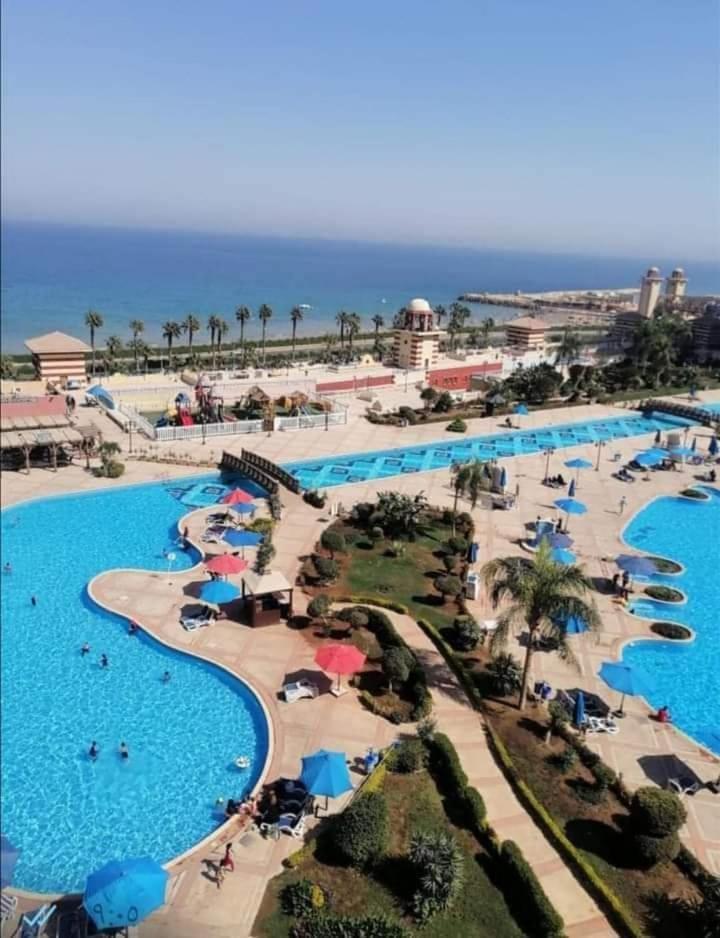 بورتو السخنة ابراج على البحر Apartment *
