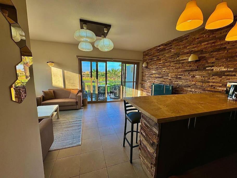 Apartment Spacious 3br With Lakeview In Little Venice