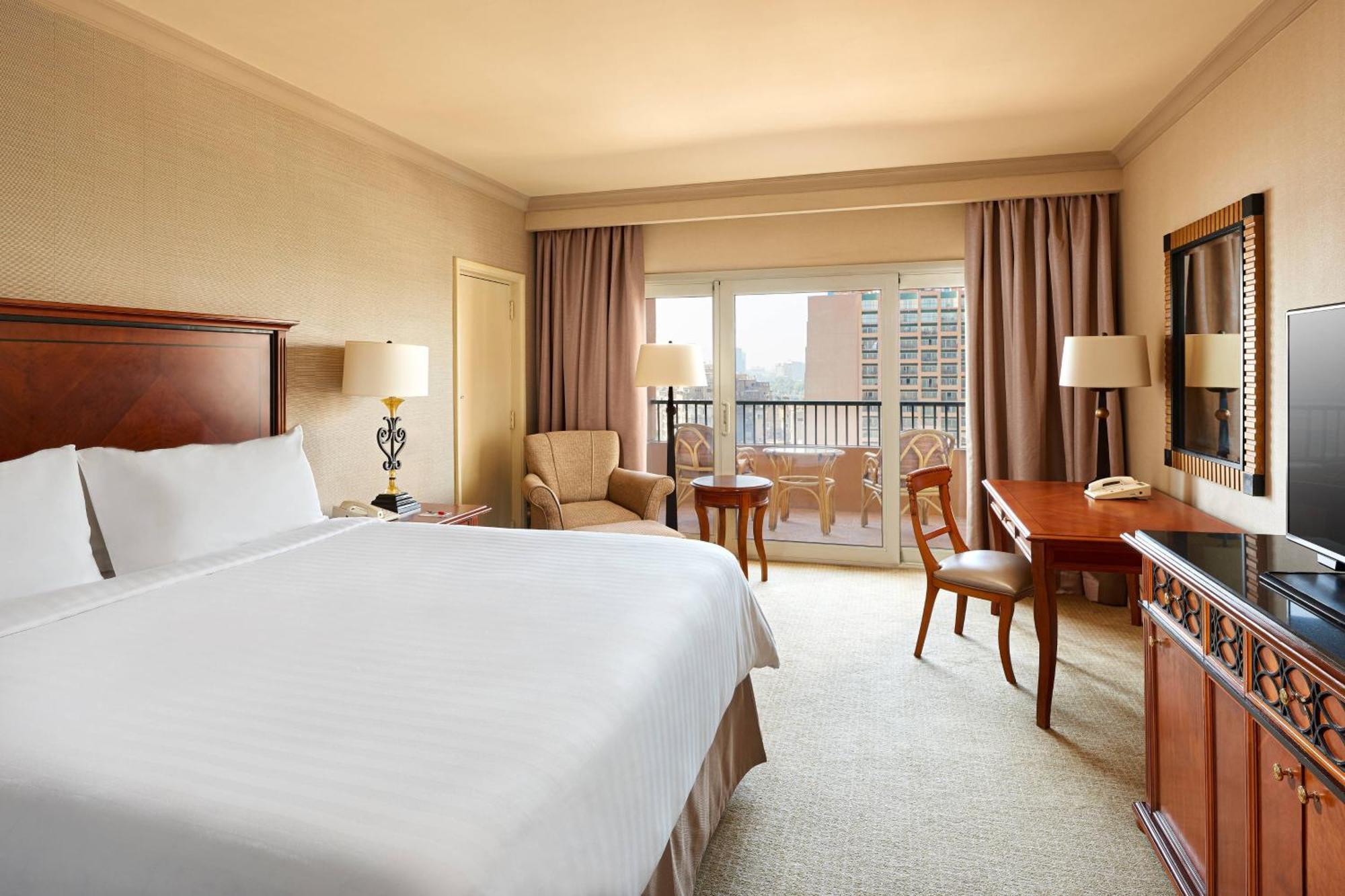 Cairo Marriott & Omar Khayyam Casino 5*