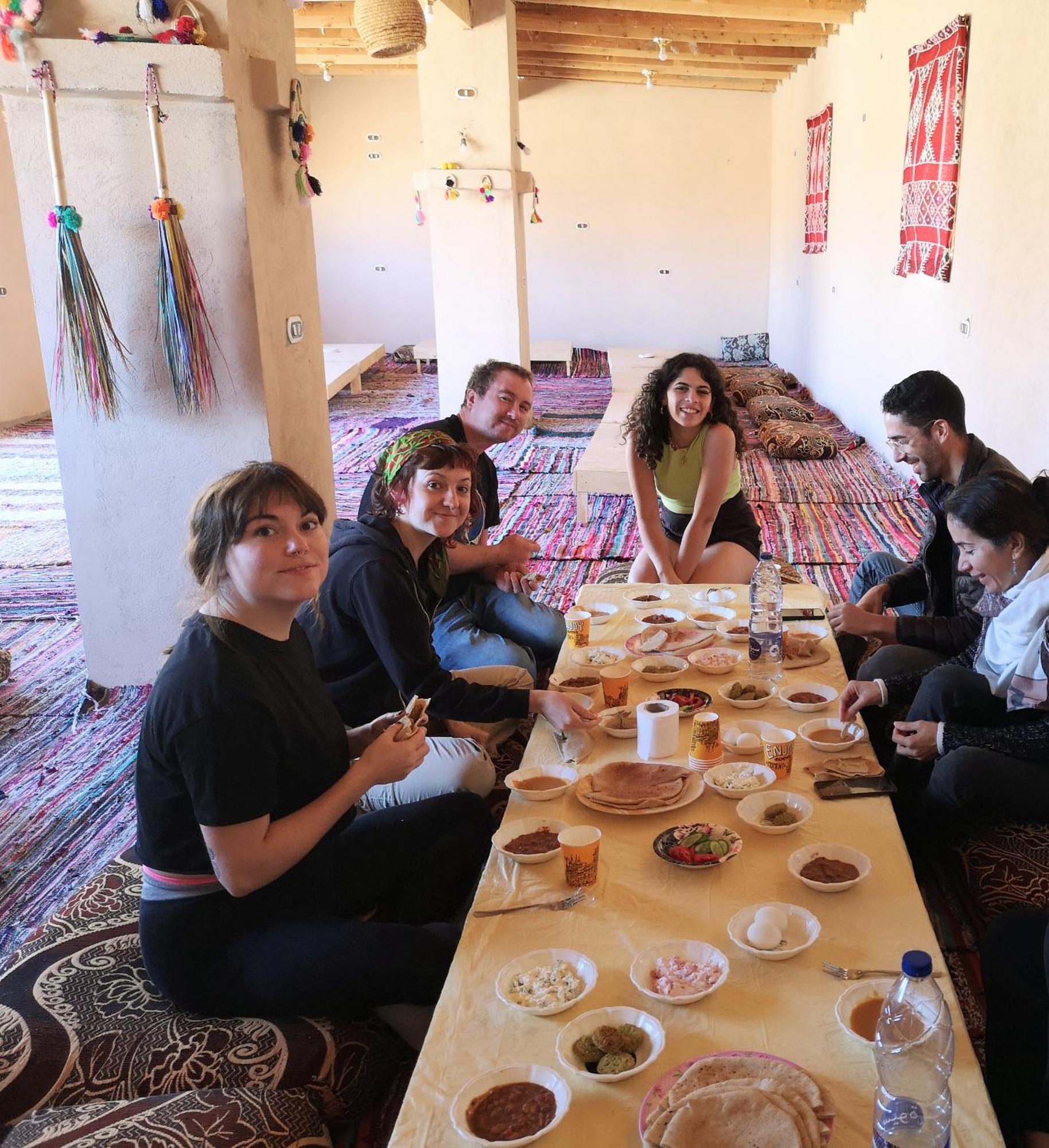 Cafour House Siwa - Hot Spring Camping *