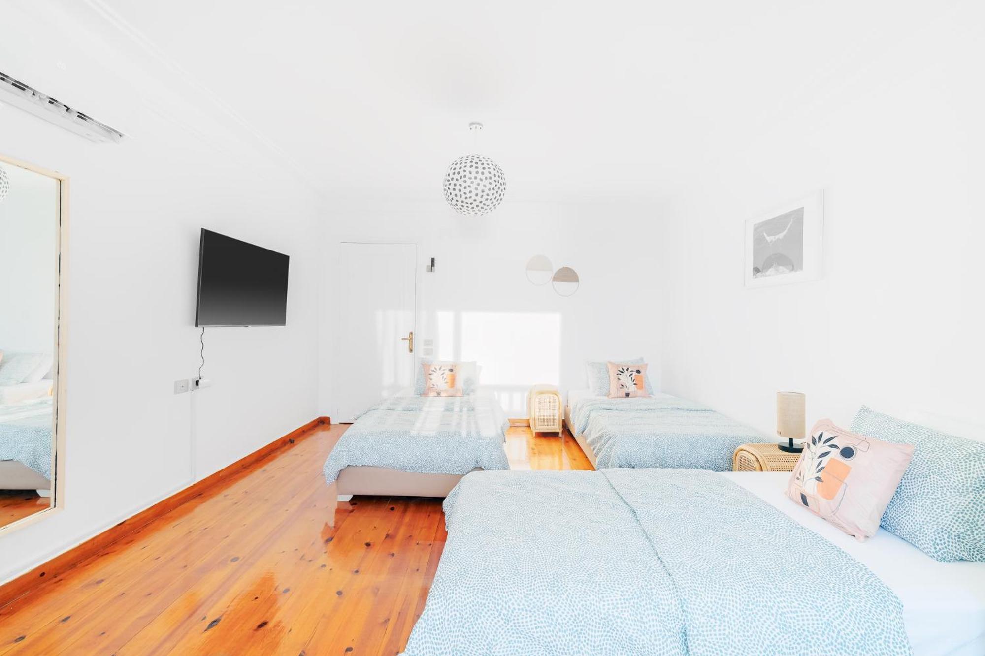 Nabeel Homes - Penthouse Duplex With Rooftop * Alexandria