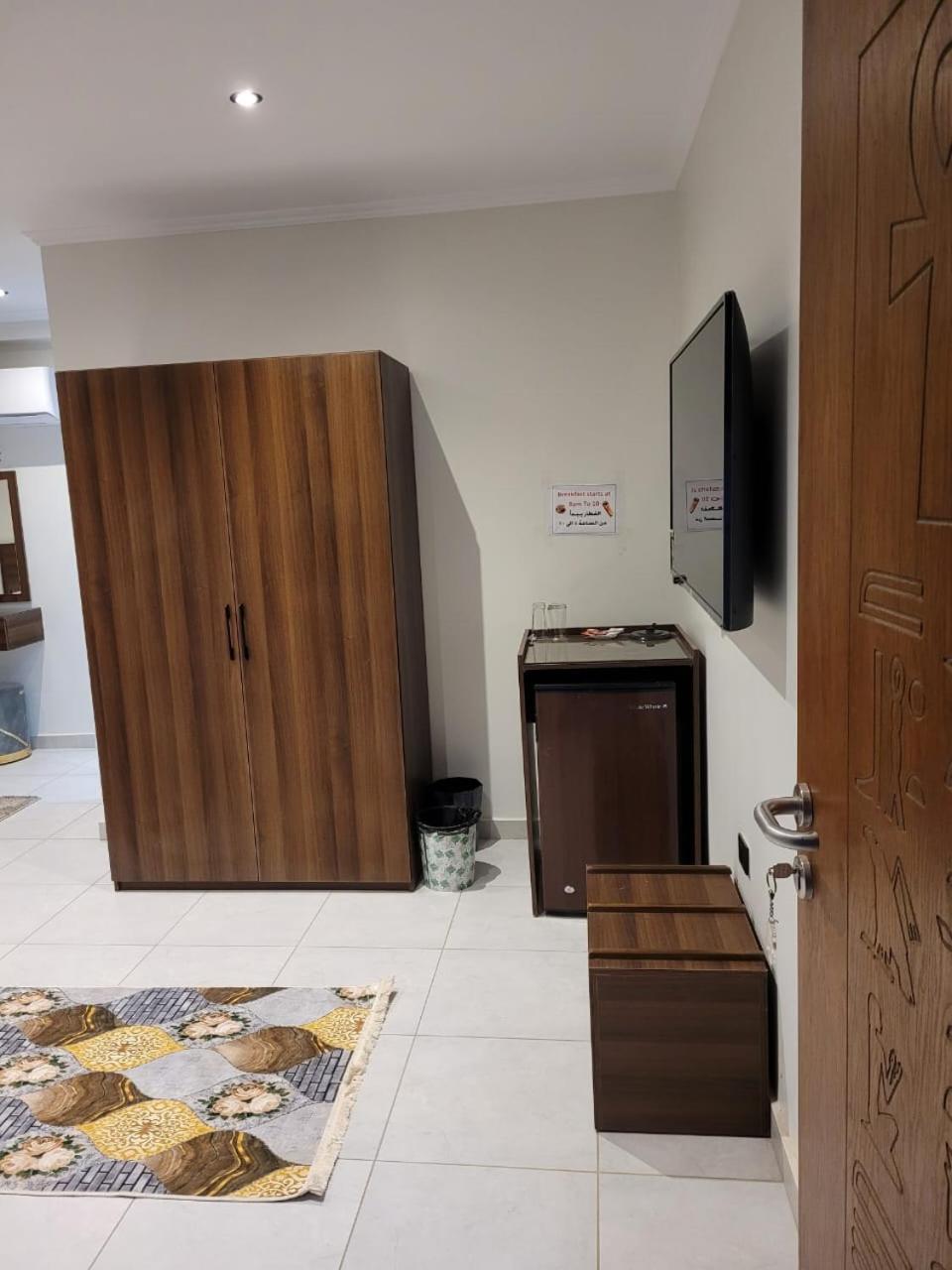 Khufu House Pyramids View Hotel Kafrat al Jabal