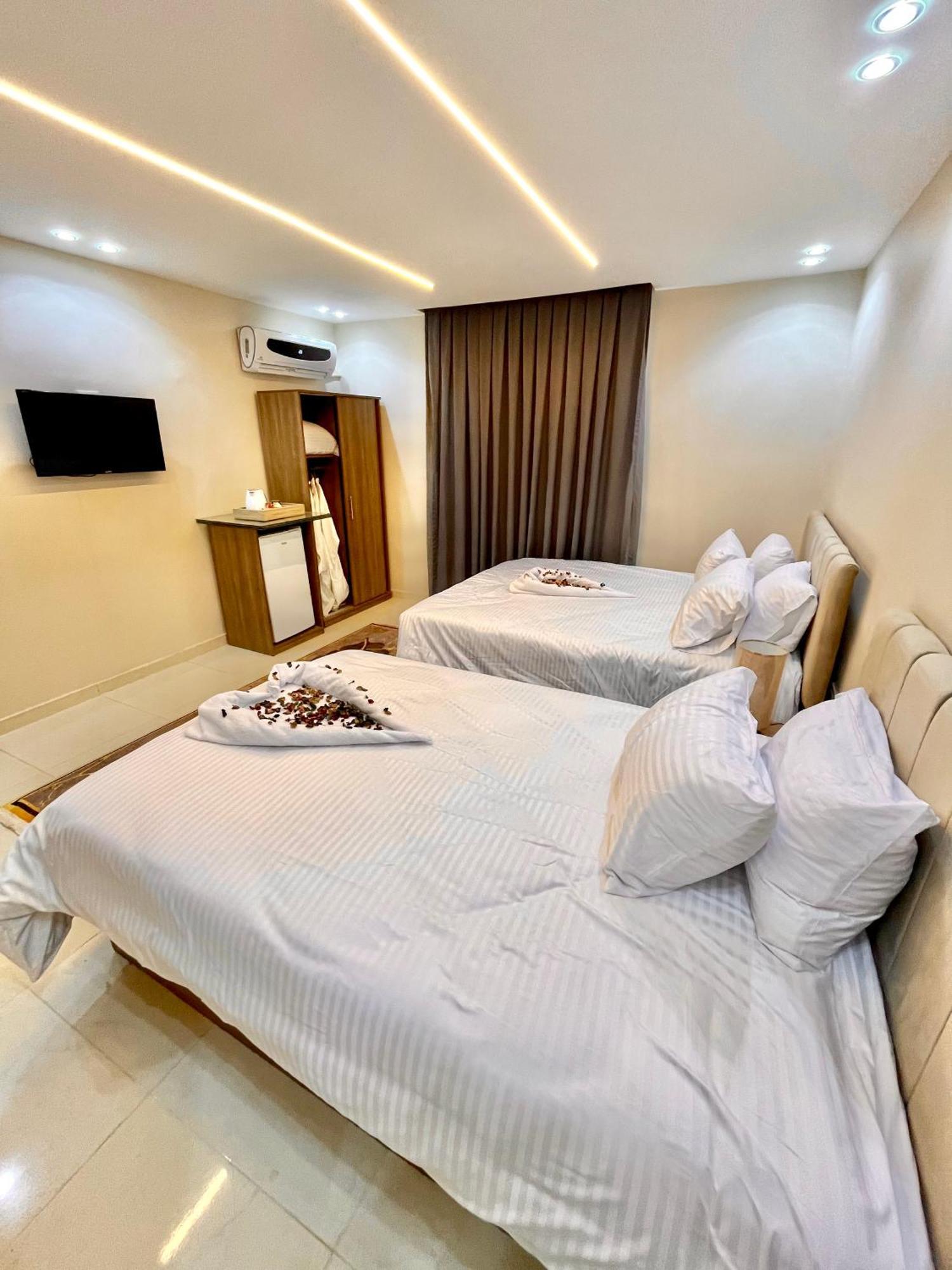 Hotel Dima Pyramids View 3*