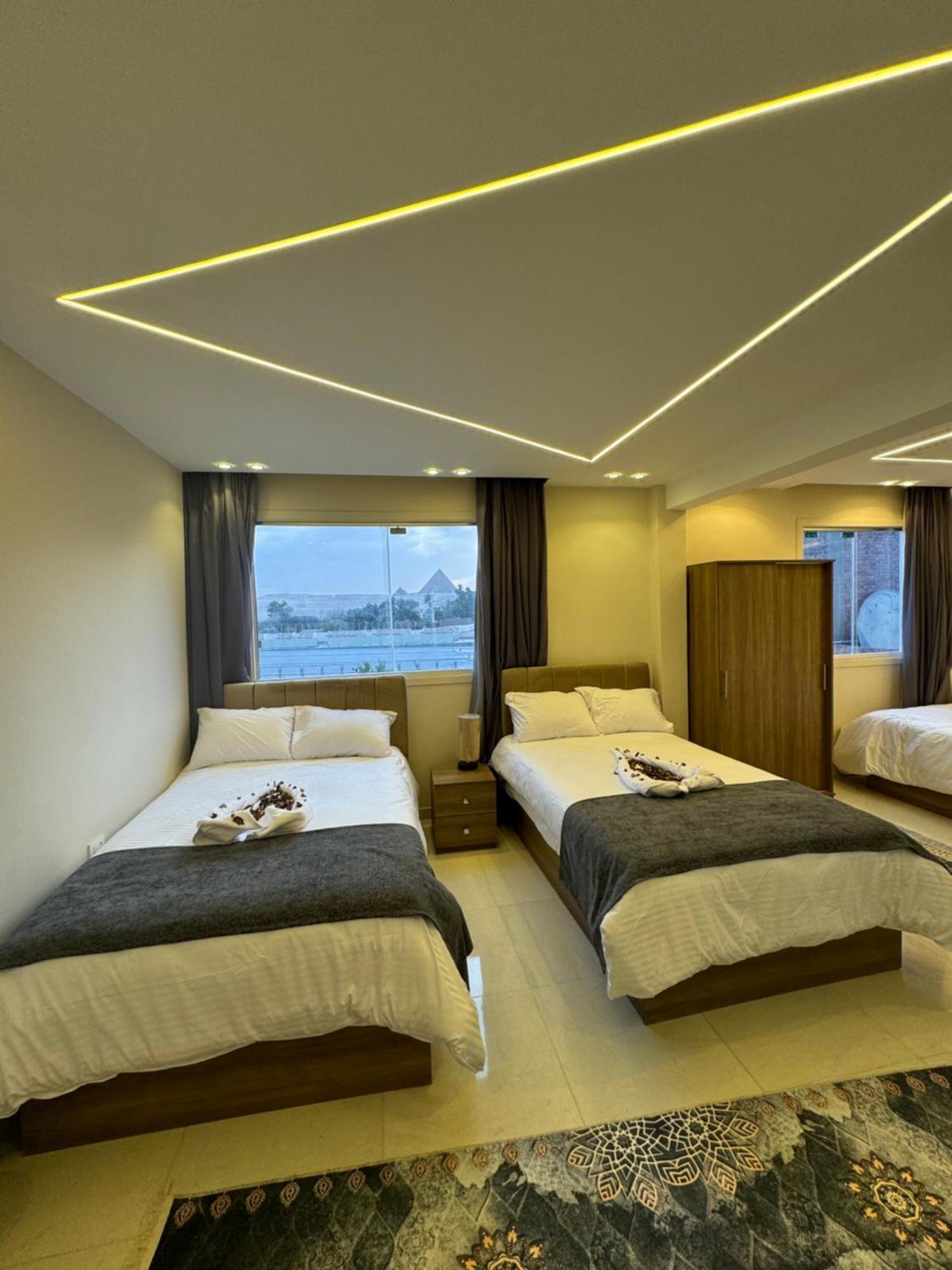 Dima Pyramids View 3*