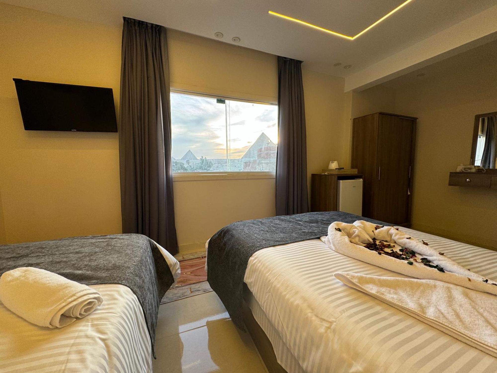 Hotel Dima Pyramids View 3*