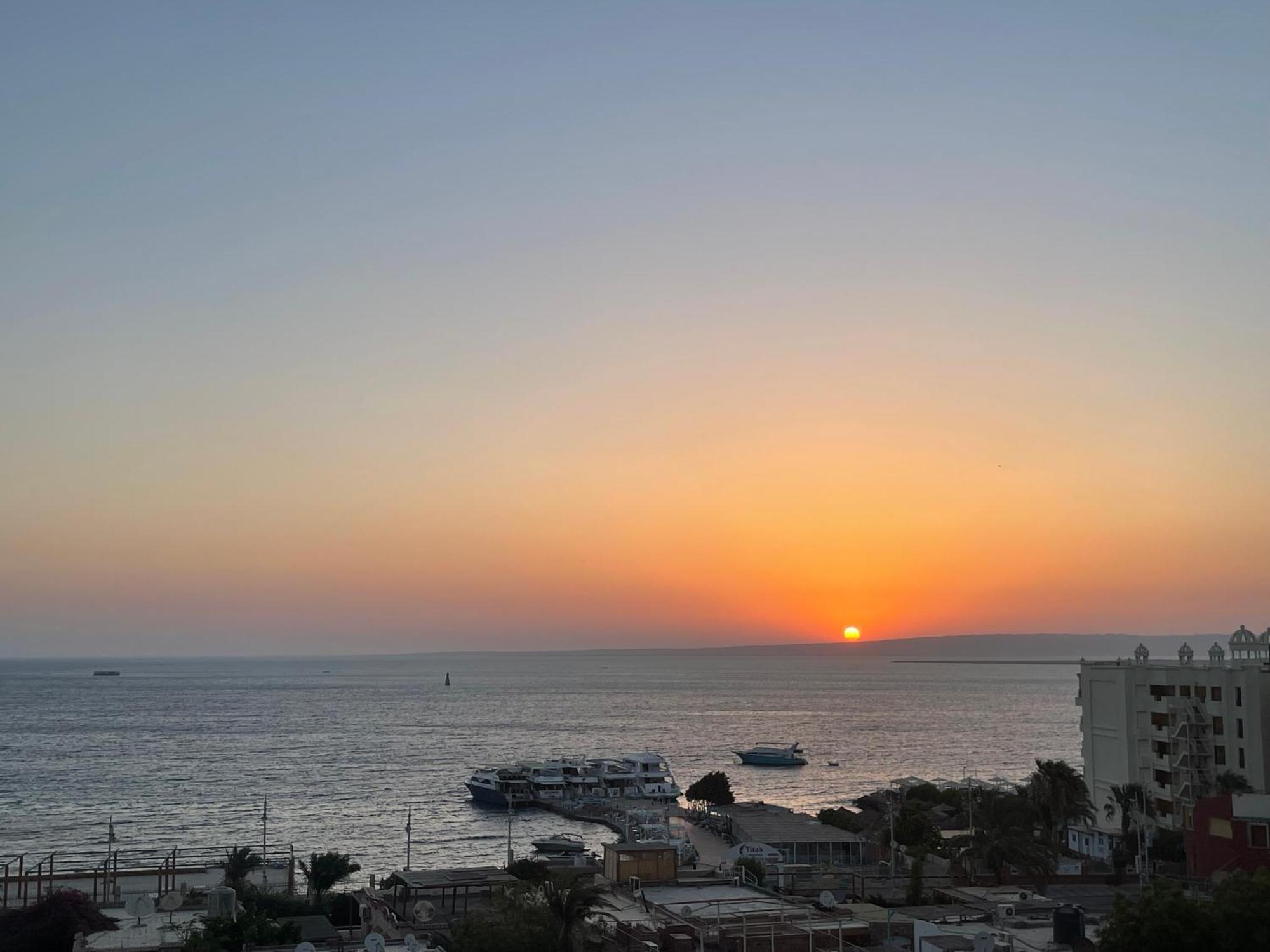 Sea View , In Center Front Of The Sea F 10 Apartamento