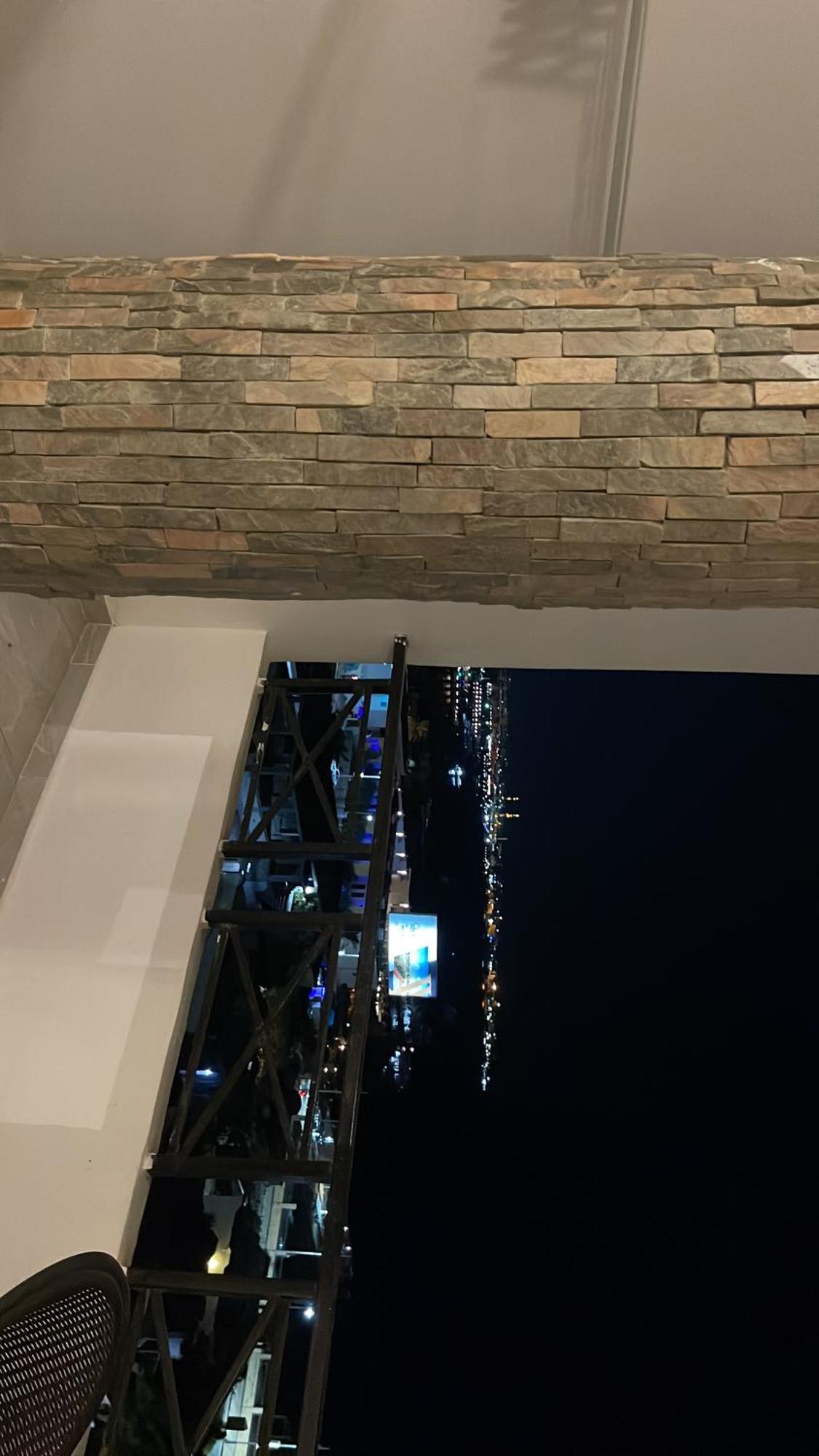 Sea View , In Center Front Of The Sea F 10 Apartment