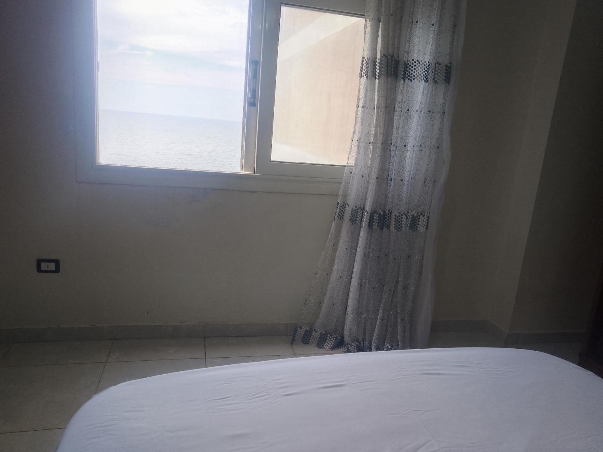 Daire Paradise Seaview -families Only