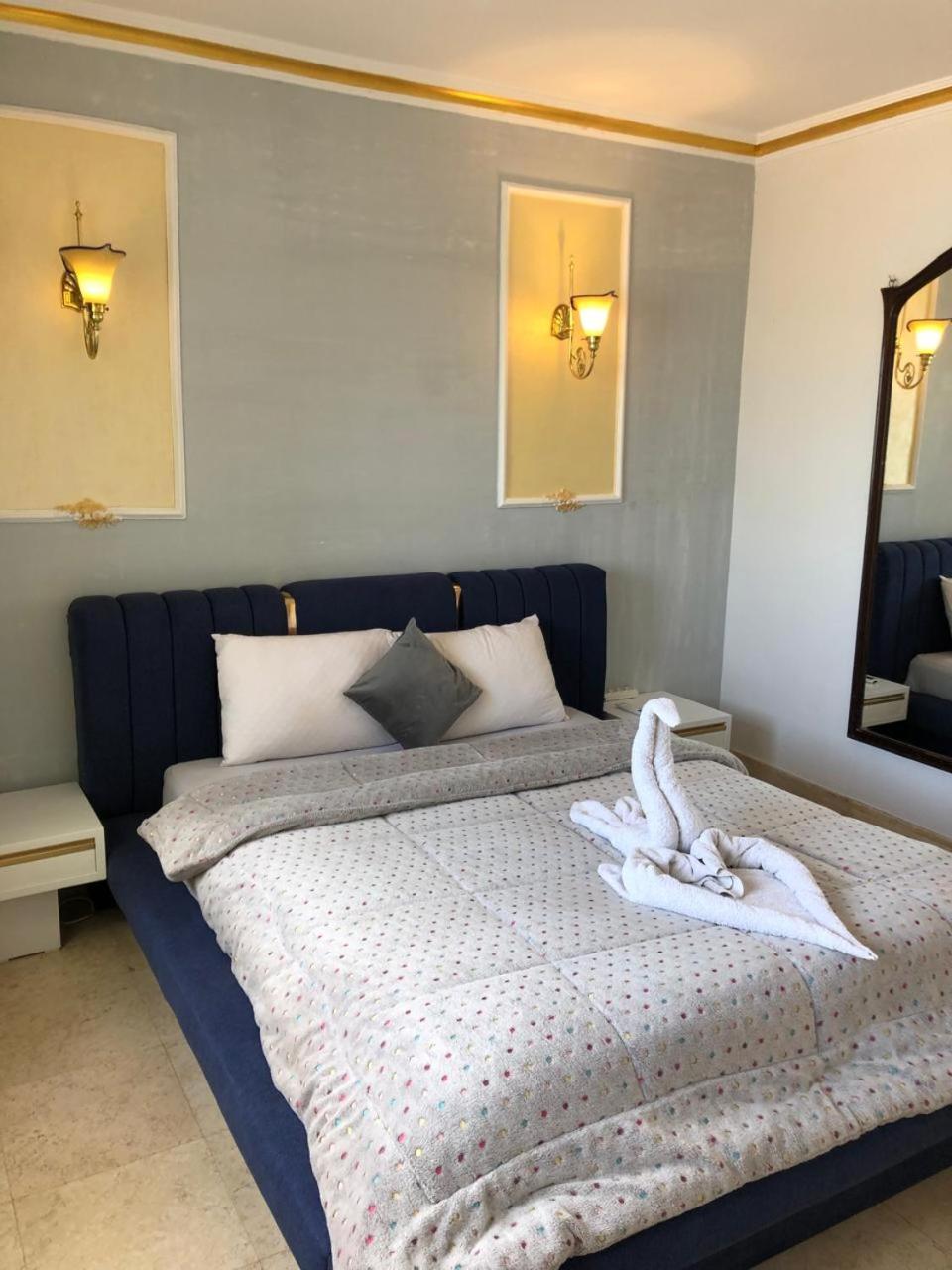 New Marina Apartment