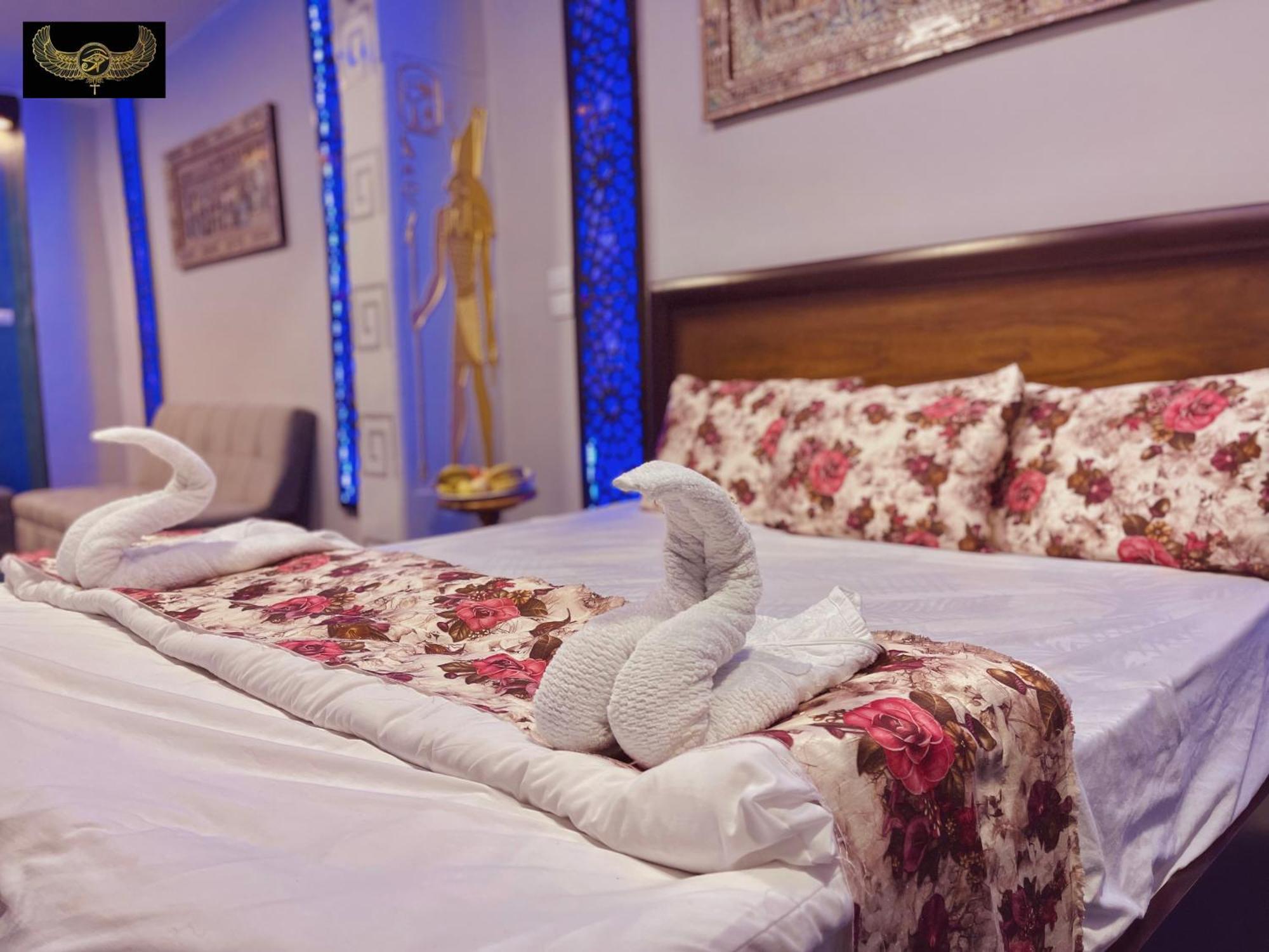 Hotel Comfort Sphinx&pyramids