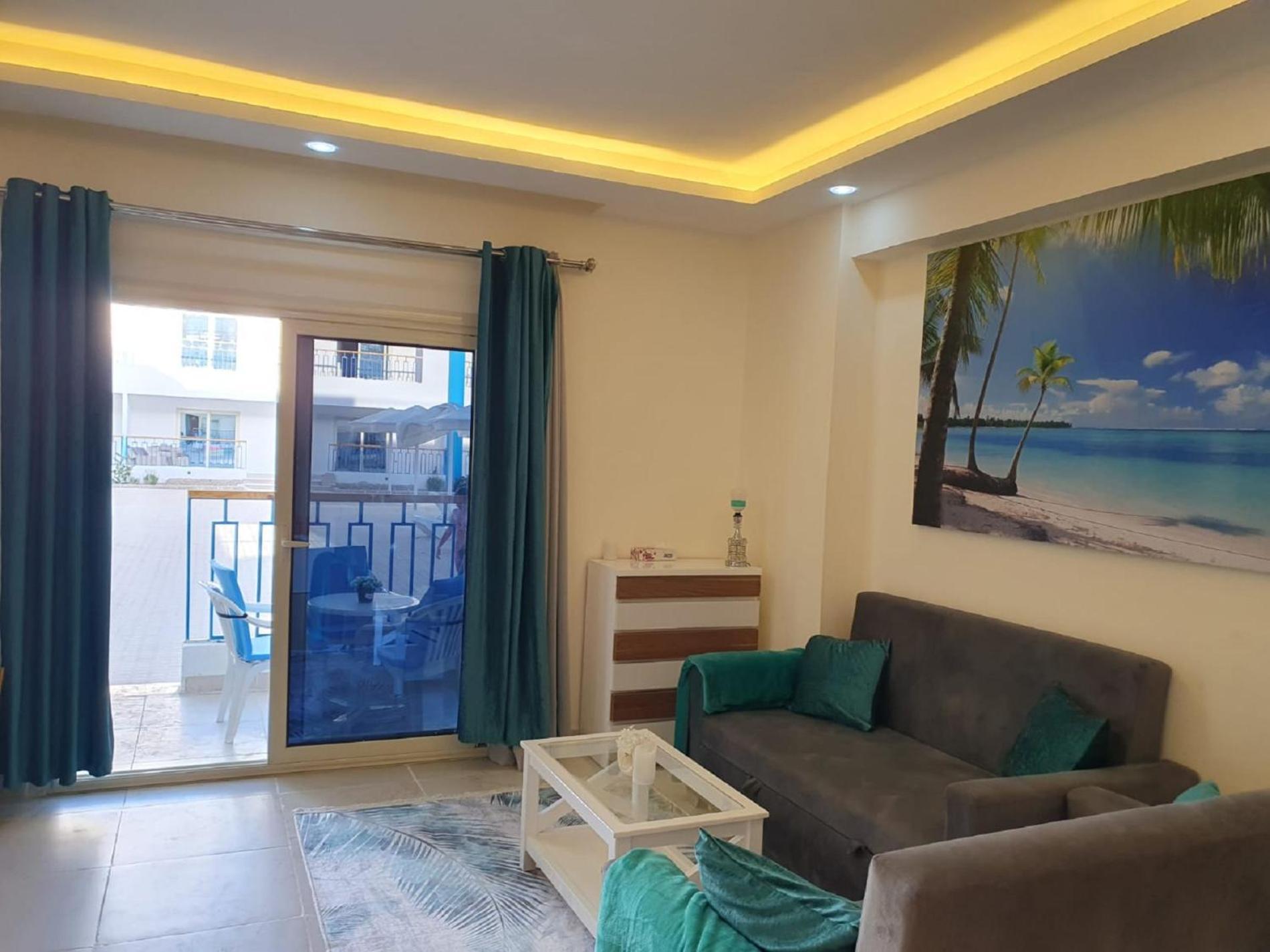 Mirage Bay & Aqua Park - Ghania Apartment