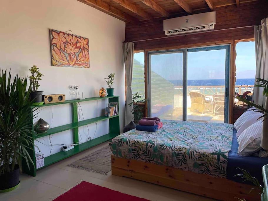 Front With Huge Roof Terrace Dahab