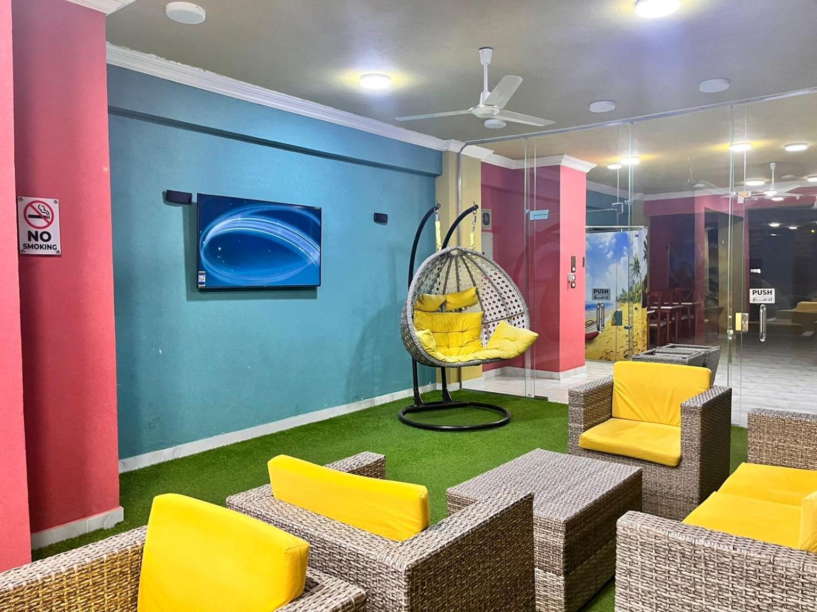 Otel Reef House *