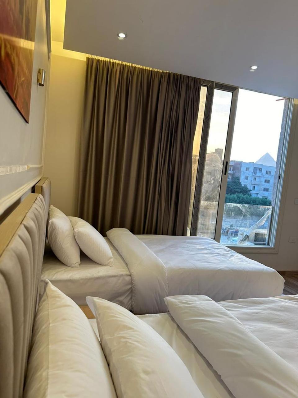 Hotel Radiant Pyramids View Kafrat al Jabal