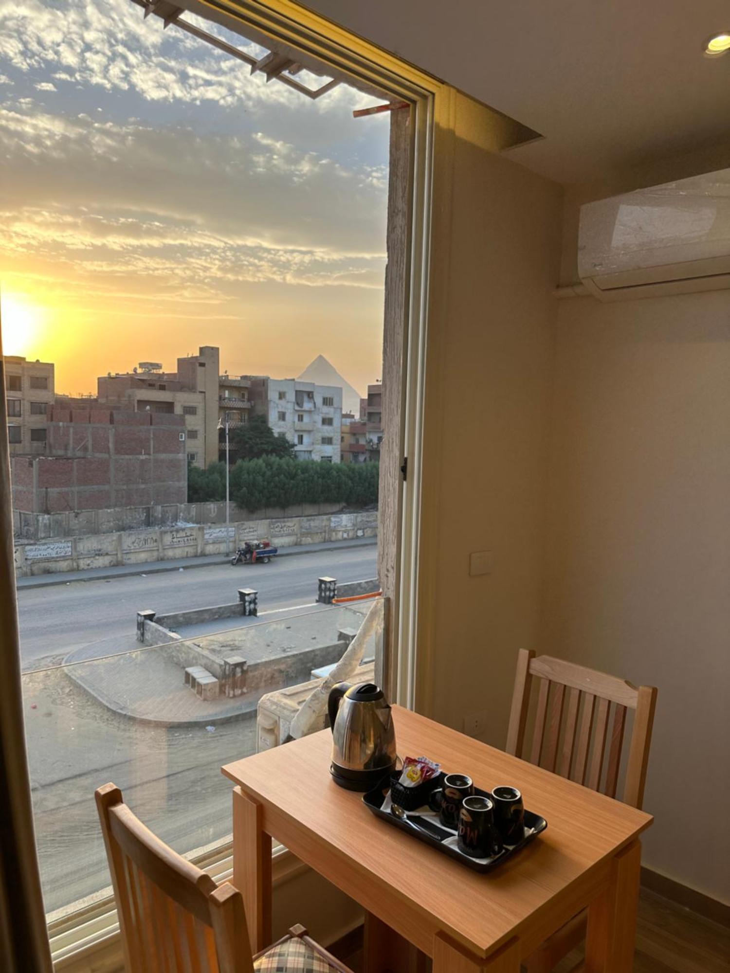 Radiant Pyramids View 4* Kafrat al Jabal